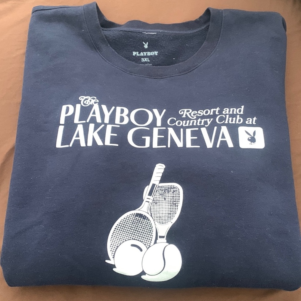 Playboy tennis club crewneck 💙